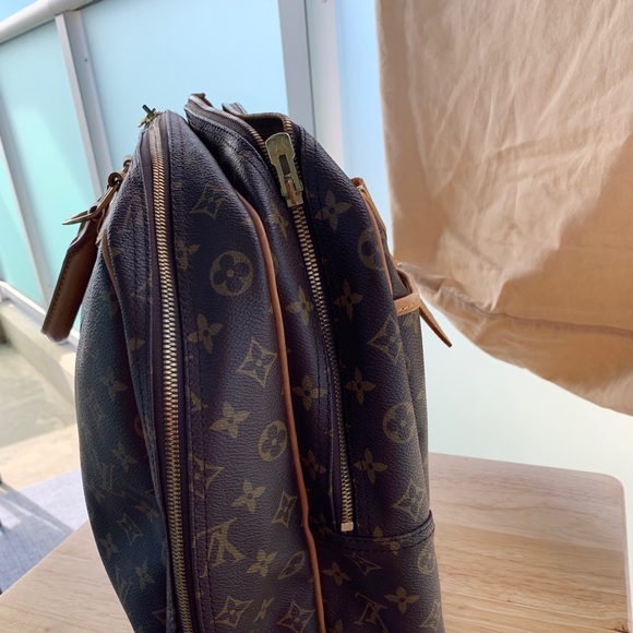 Louis Vuitton Monogram Alize Hueres - Picture 12 of 12